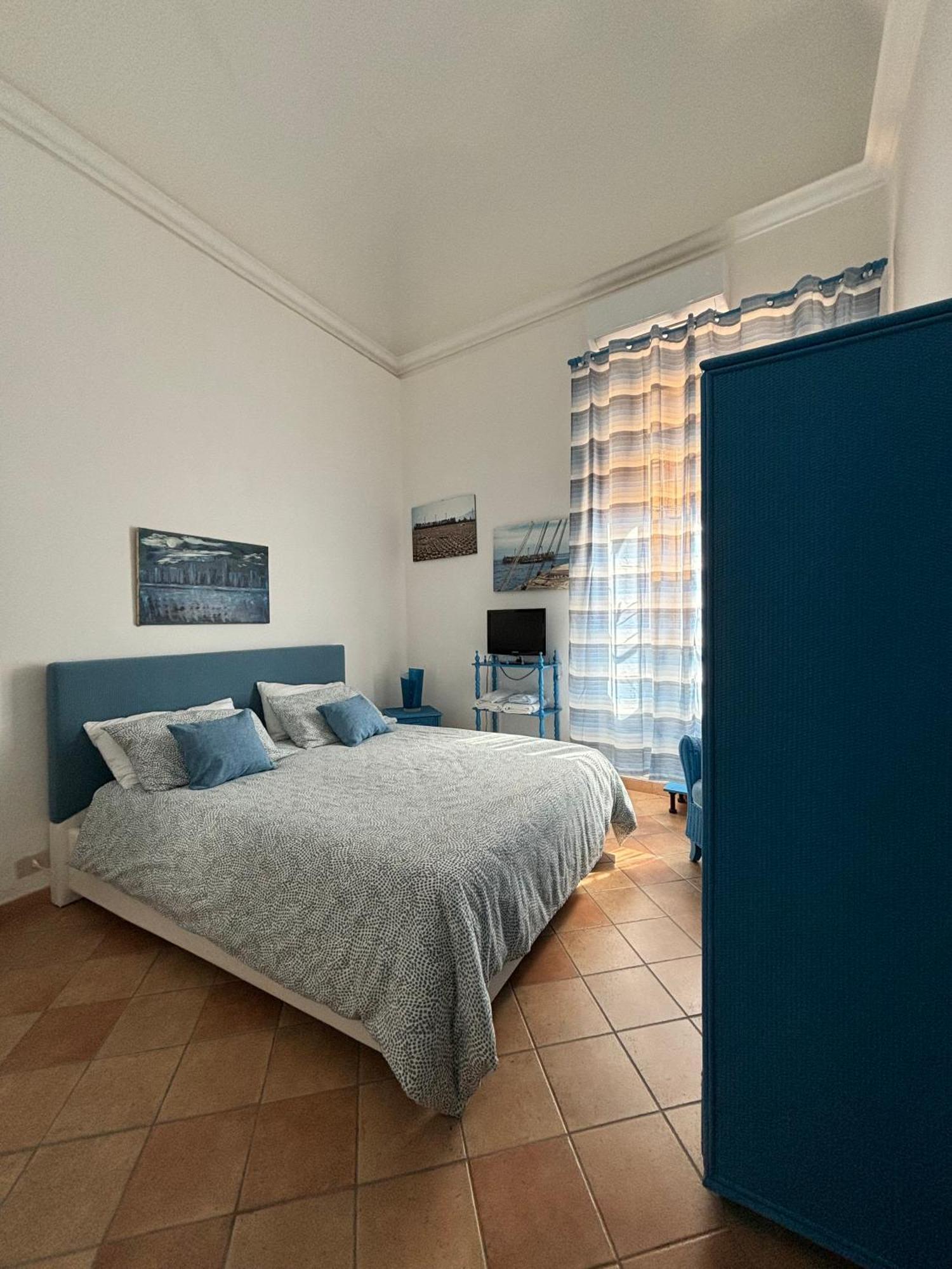 Casa Vacanze Penelope Trapani Zewnętrze zdjęcie